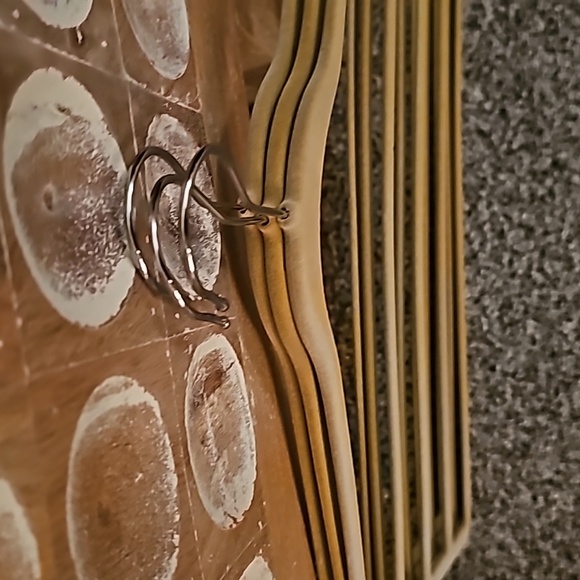 Set of 3 slim beige velvet pant hangers - Picture 2 of 3